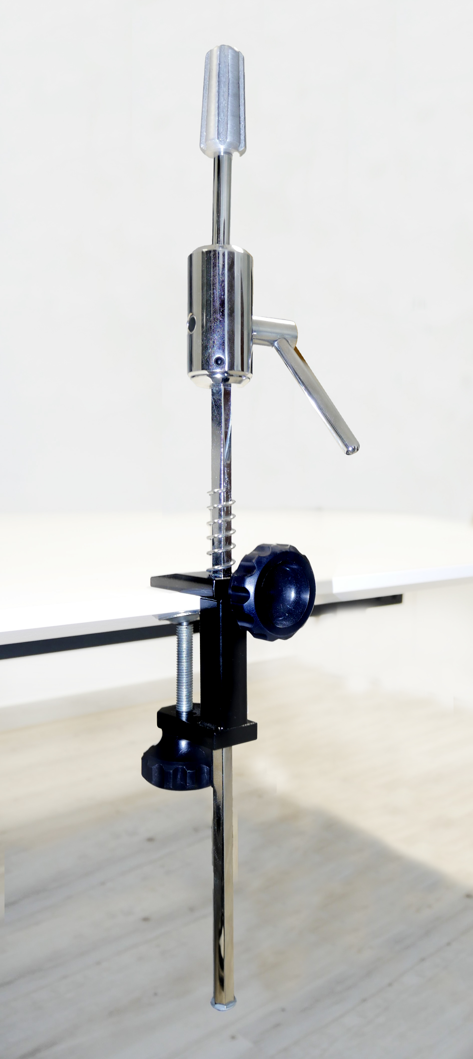 s077 tablestand